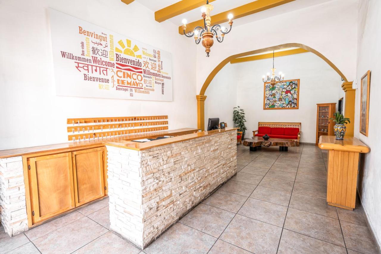 Cinco De Mayo Hotel Queretaro Luaran gambar